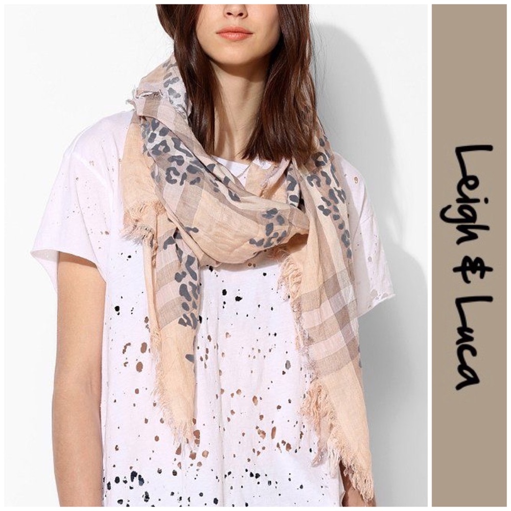 Leigh & Luca Animal Print Scarf